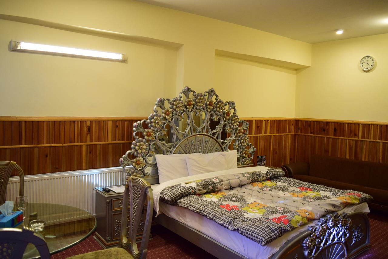 Hotel Move-N-Pick Murree Zewnętrze zdjęcie