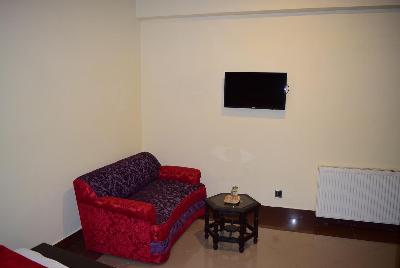 Hotel Move-N-Pick Murree Zewnętrze zdjęcie