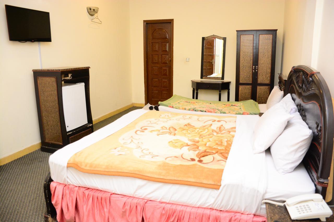 Hotel Move-N-Pick Murree Zewnętrze zdjęcie