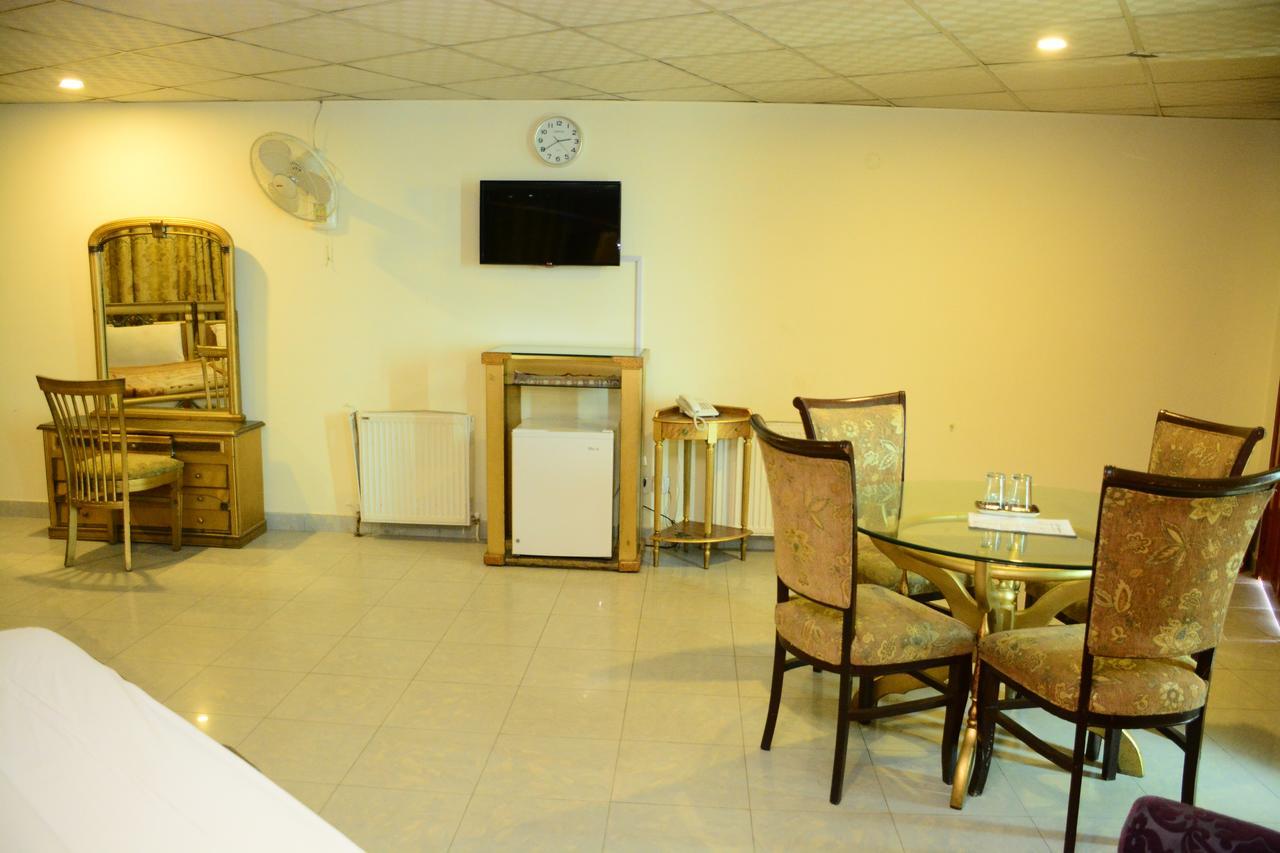 Hotel Move-N-Pick Murree Zewnętrze zdjęcie
