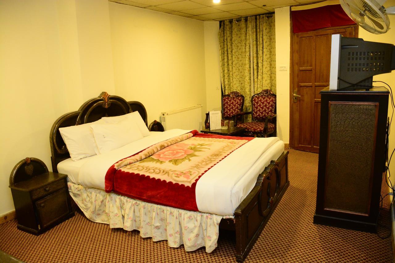 Hotel Move-N-Pick Murree Zewnętrze zdjęcie