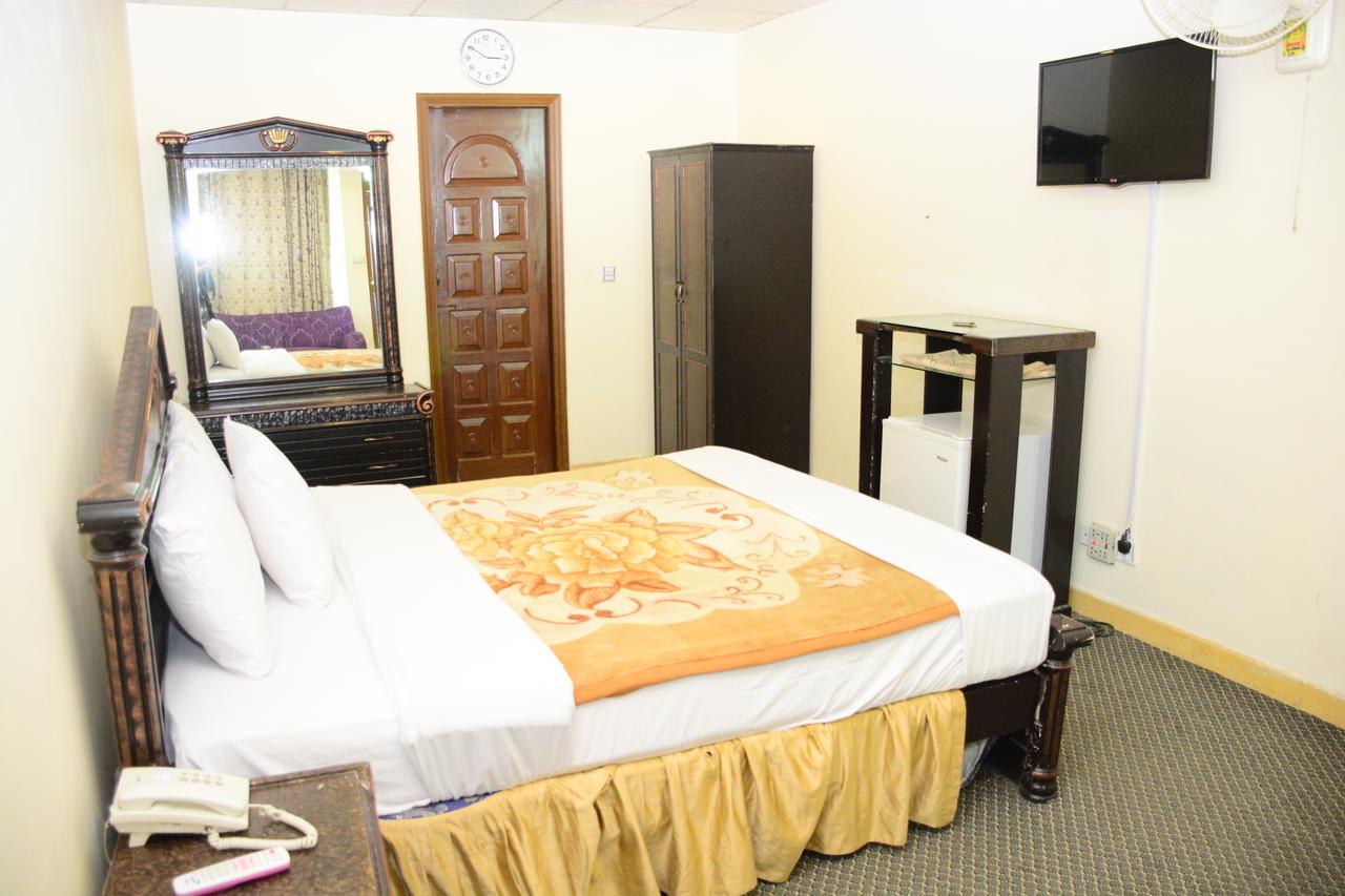 Hotel Move-N-Pick Murree Zewnętrze zdjęcie