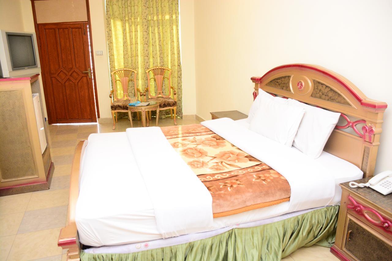Hotel Move-N-Pick Murree Zewnętrze zdjęcie