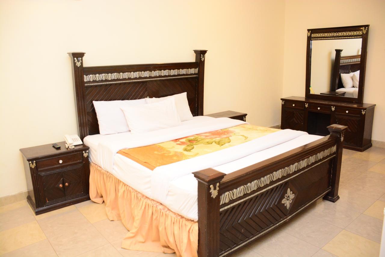 Hotel Move-N-Pick Murree Zewnętrze zdjęcie