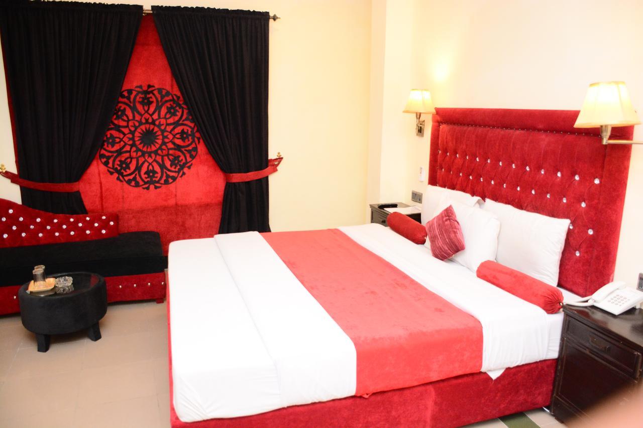 Hotel Move-N-Pick Murree Zewnętrze zdjęcie