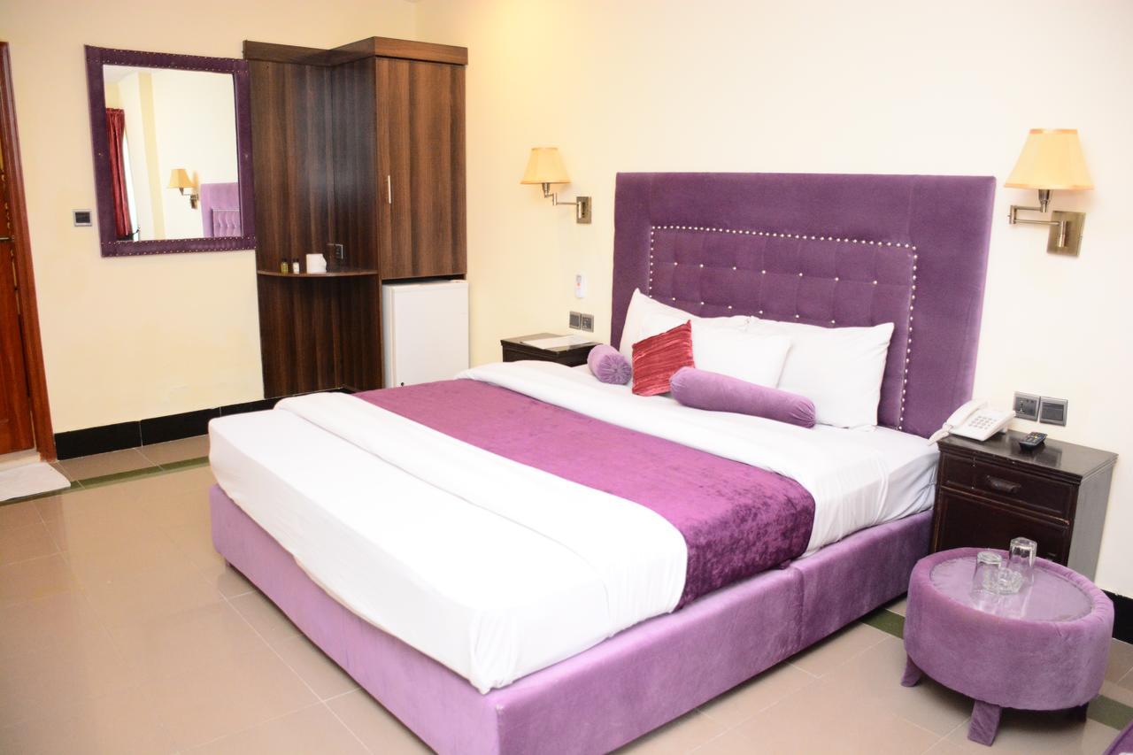 Hotel Move-N-Pick Murree Zewnętrze zdjęcie