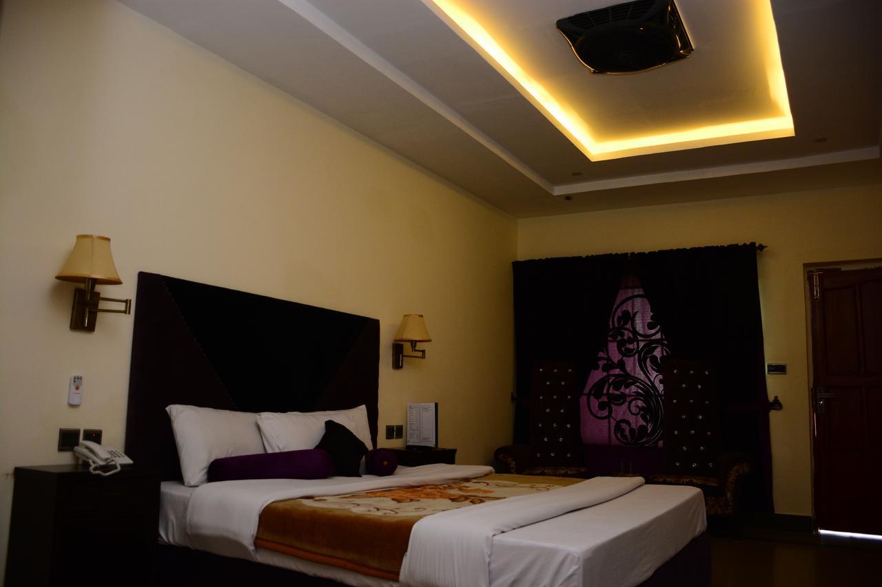 Hotel Move-N-Pick Murree Zewnętrze zdjęcie