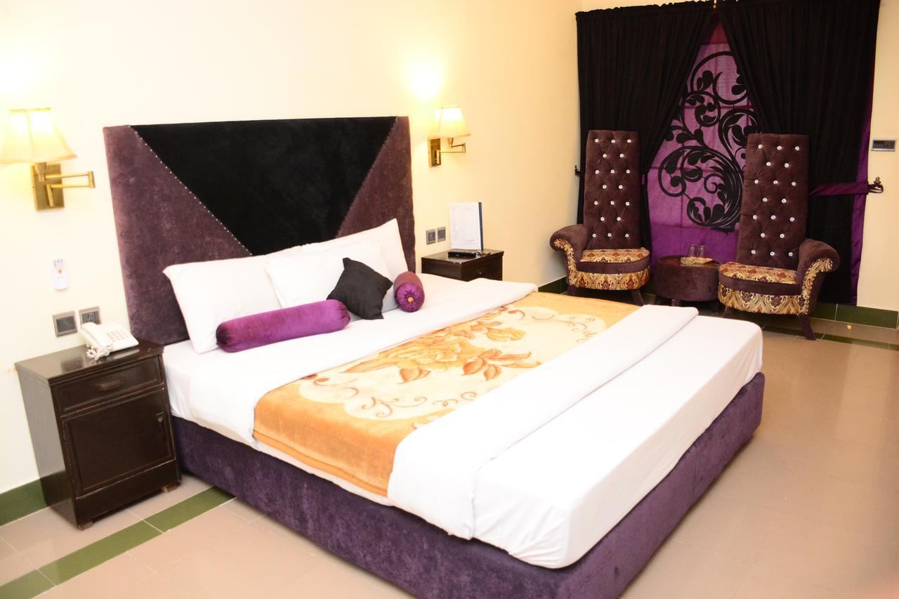 Hotel Move-N-Pick Murree Zewnętrze zdjęcie
